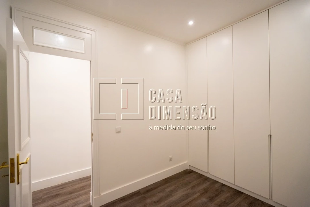 Apartamento T3 para Venda em Arroios Foto 55