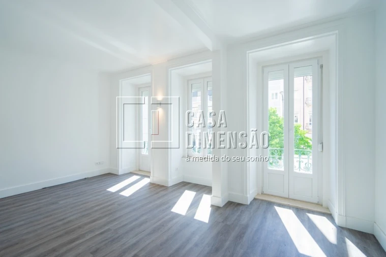 Apartamento T3 para Venda em Arroios Foto 9