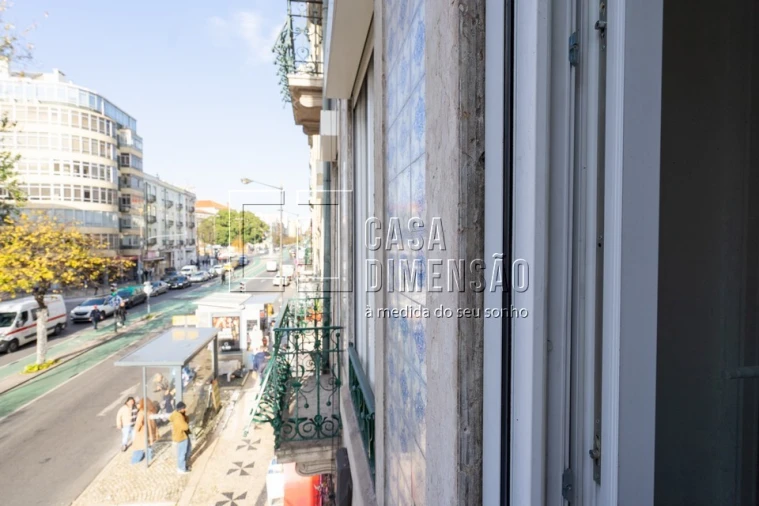 Apartamento T3 para Venda em Arroios Foto 14