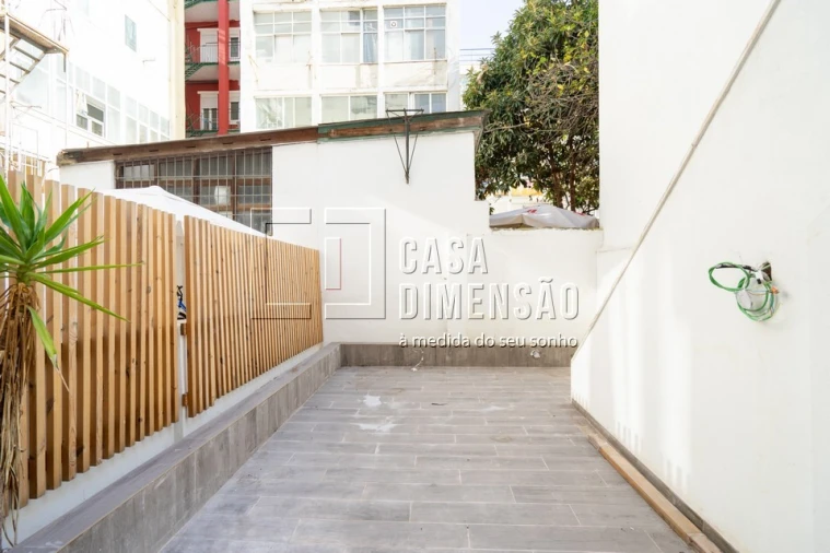 Apartamento T3 para Venda em Arroios Foto 35