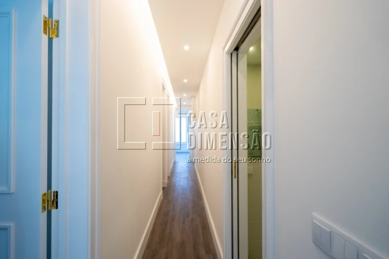 Apartamento T3 para Venda em Arroios Foto 37