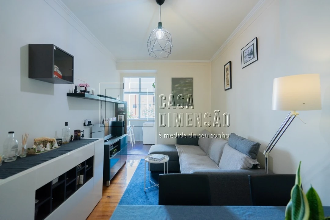 Apartamento T2 para Venda em Benfica Foto 5