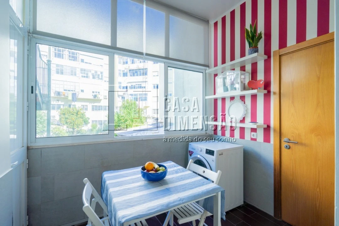 Apartamento T2 para Venda em Benfica Foto 20