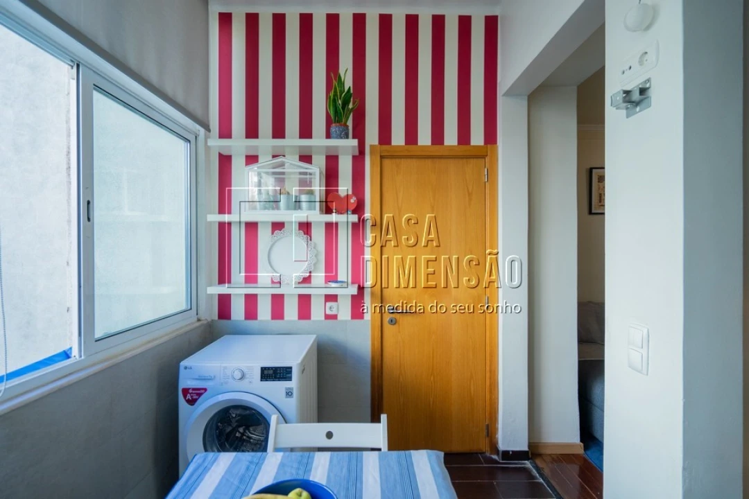 Apartamento T2 para Venda em Benfica Foto 27