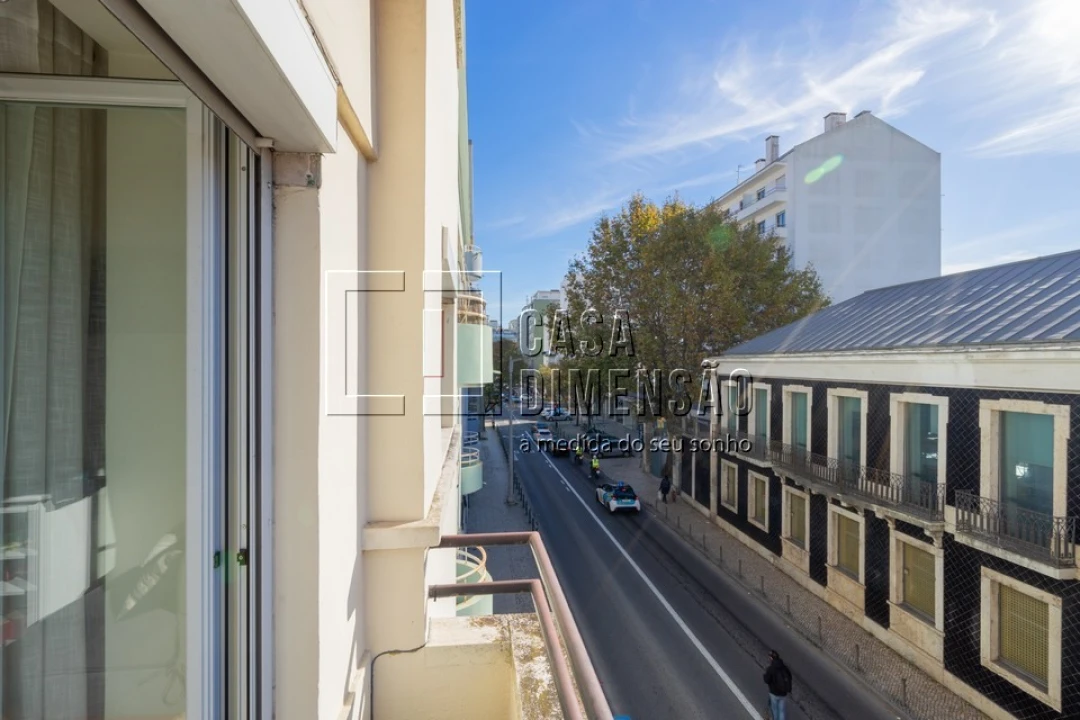 Apartamento T2 para Venda em Benfica Foto 46