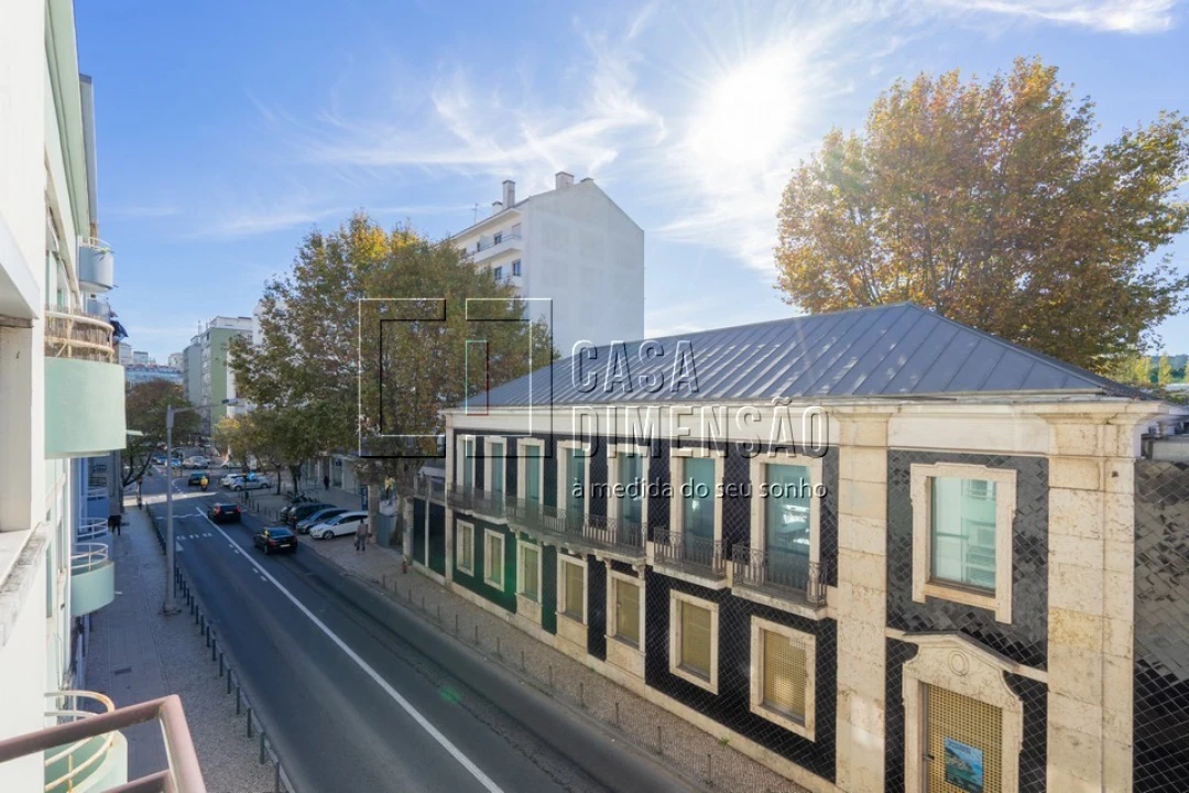 Apartamento T2 para Venda em Benfica Foto 49