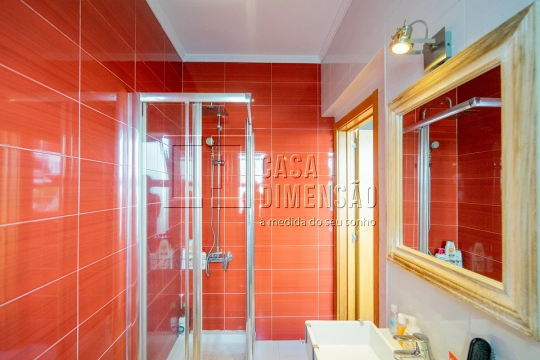 Apartamento T2 para Venda em Benfica Foto 64