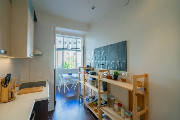 Apartamento T2 para Venda em Benfica Foto 16