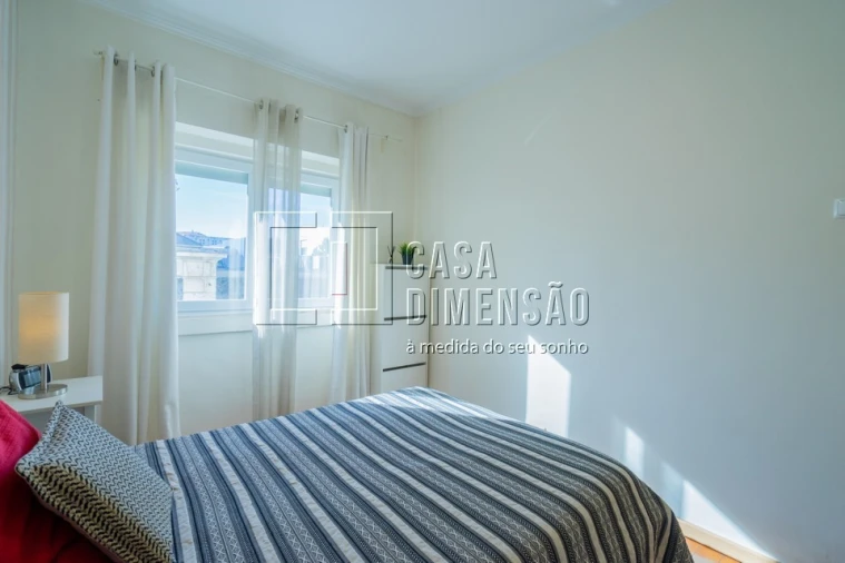 Apartamento T2 para Venda em Benfica Foto 33