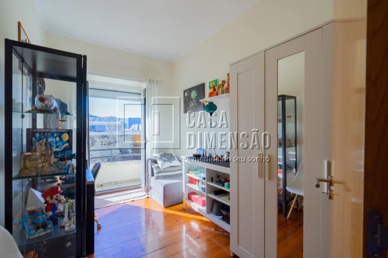 Apartamento T2 para Venda em Benfica Foto 39