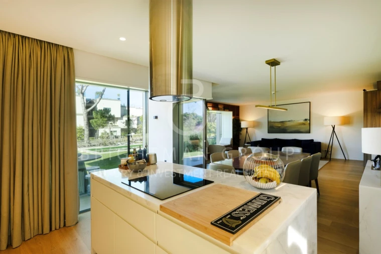 Apartamento T3 para Venda em Cascais e Estoril Foto 16