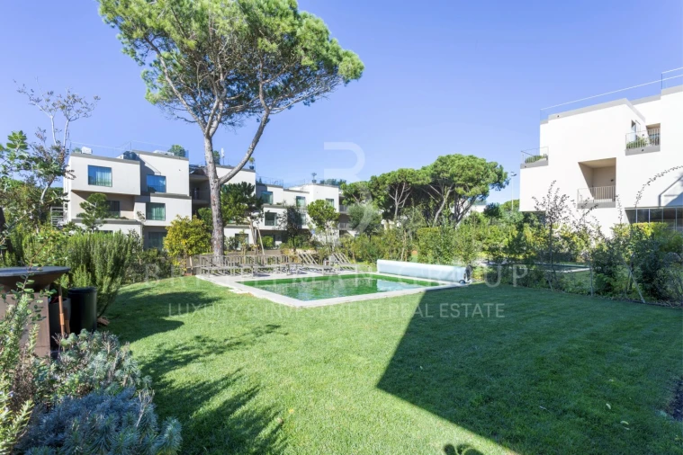Apartamento T3 para Venda em Cascais e Estoril Foto 1