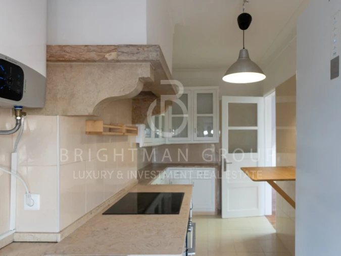 Prédio para Venda em Alvalade Foto 11