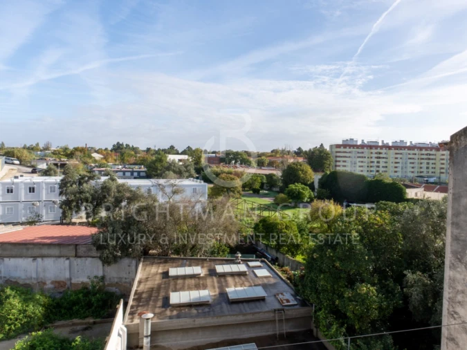 Prédio para Venda em Alvalade Foto 22
