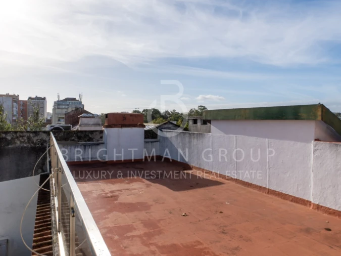 Prédio para Venda em Alvalade Foto 21