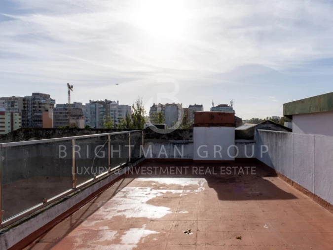 Prédio para Venda em Alvalade Foto 20