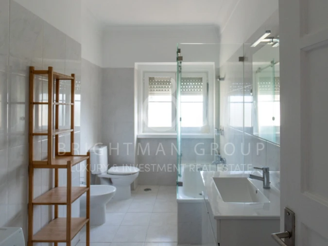 Prédio para Venda em Alvalade Foto 16