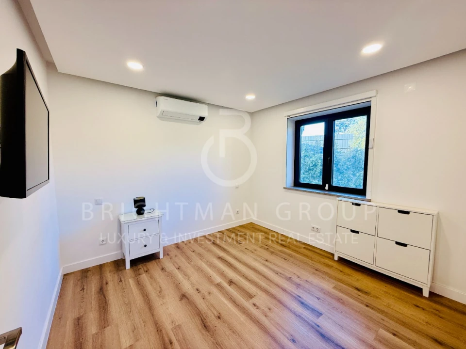 Moradia T5 para Venda em Rio de Mouro Foto 24