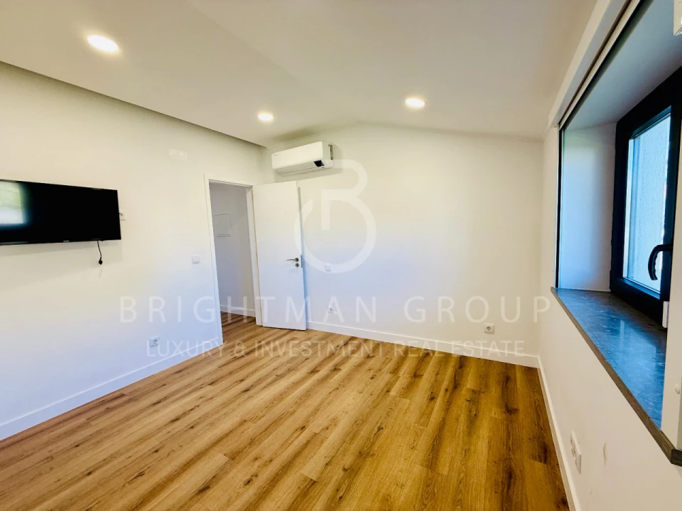 Moradia T5 para Venda em Rio de Mouro Foto 34