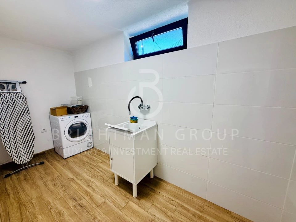 Moradia T5 para Venda em Rio de Mouro Foto 48