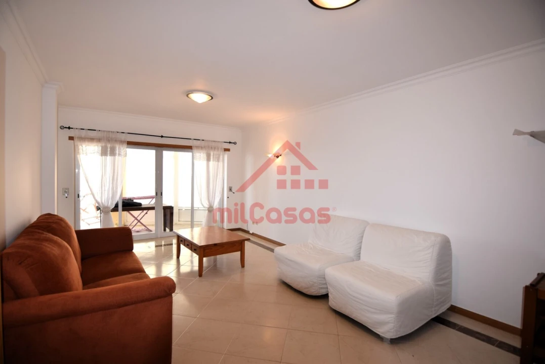 Apartamento T1 para Arrendamento em Ericeira Foto 4