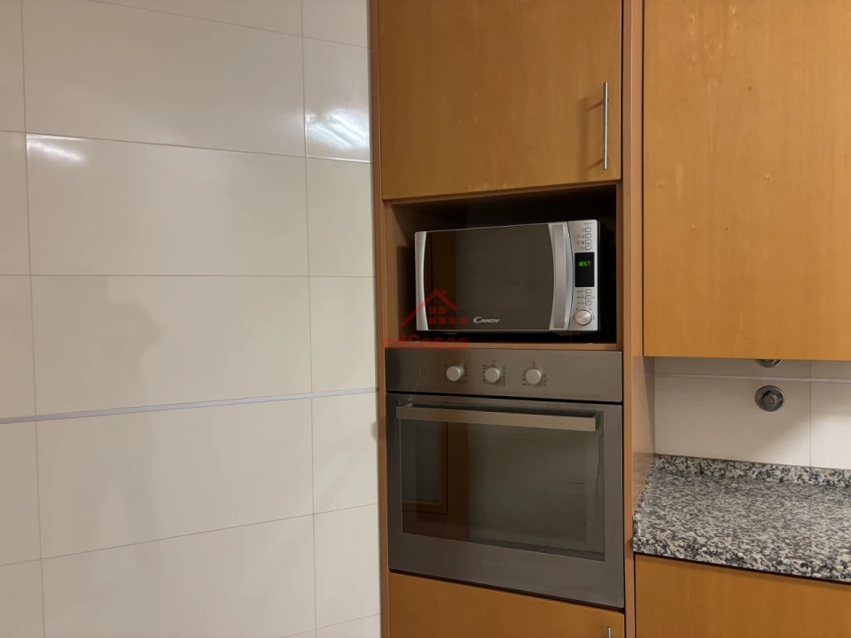 Apartamento T3 para Arrendamento em Mafra Foto 2