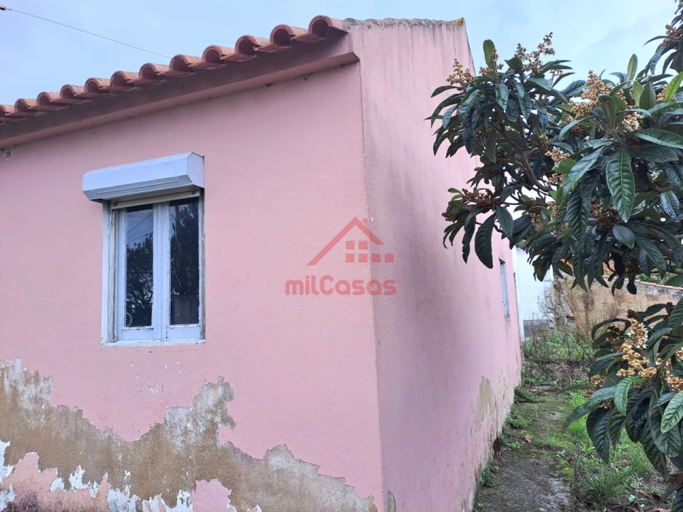 Moradia T2 para Venda em Santa Maria, São Pedro e Matacães Foto 17