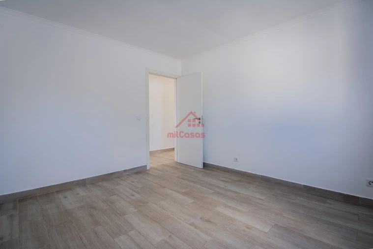 Moradia T2 para Venda em Mafra Foto 22