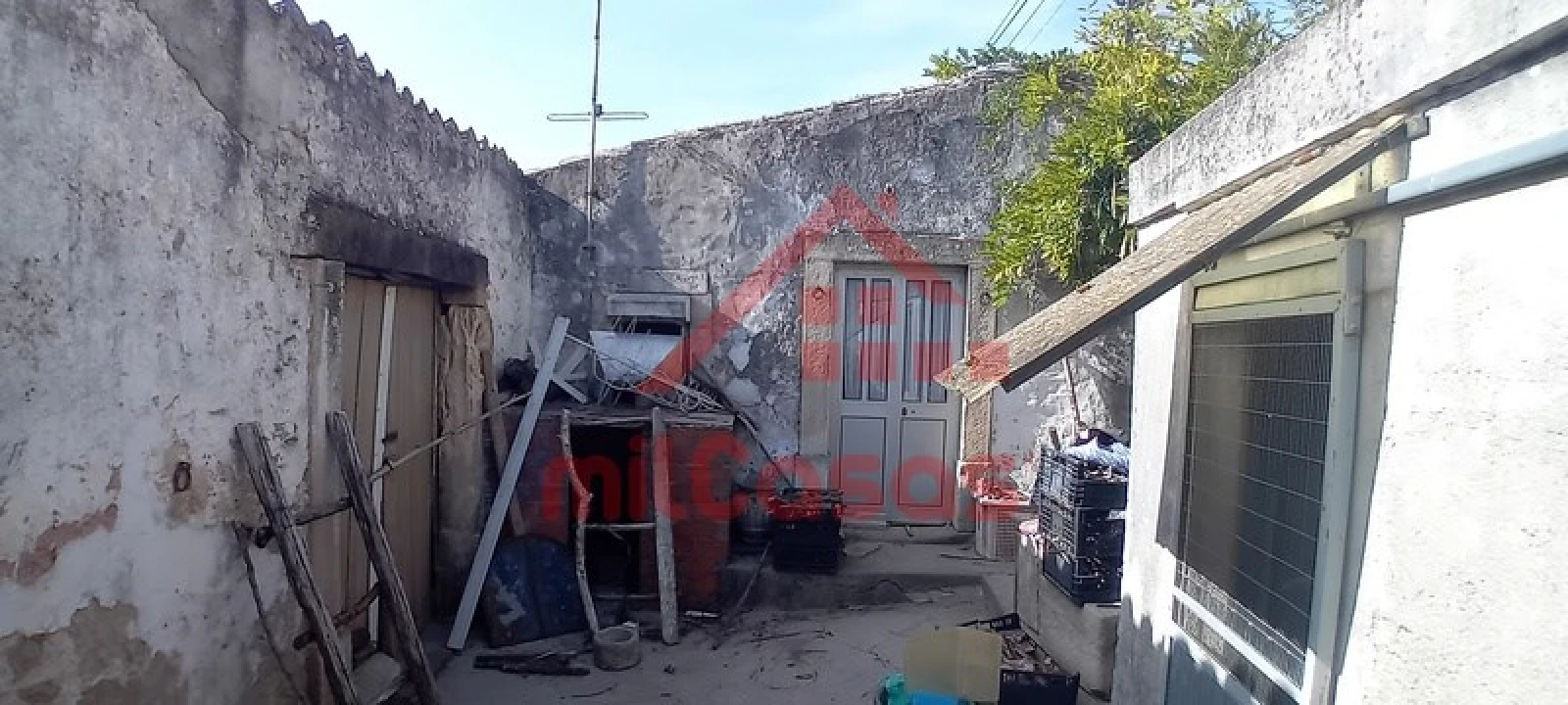 Moradia para Venda em Carvoeira e Carmões Foto 11