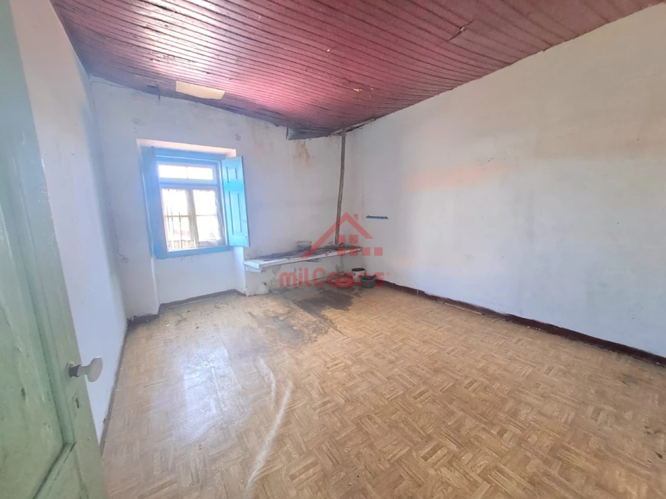 Prédio para Venda em Ramalhal Foto 9