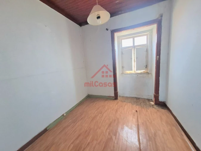 Prédio para Venda em Ramalhal Foto 3