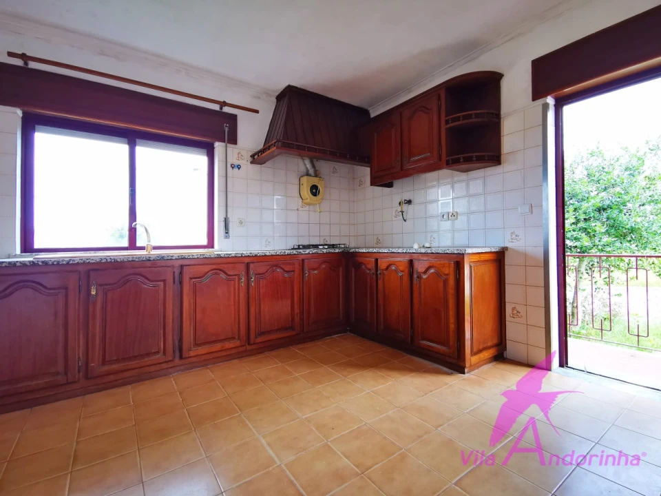 Moradia T2 para Venda em Santa Marta de Portuzelo Foto 3
