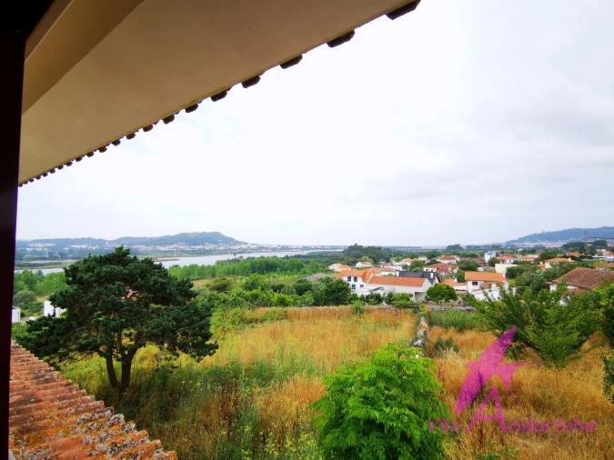 Moradia T2 para Venda em Santa Marta de Portuzelo Foto 22