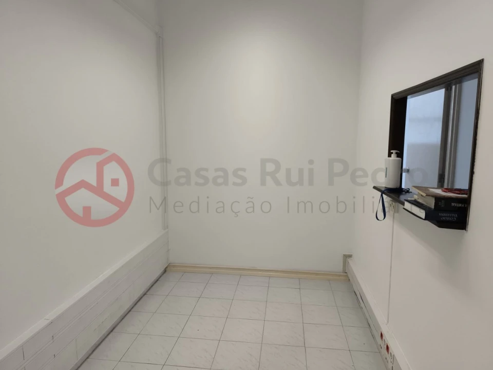 Apartamento T2 para Venda em Estrela Foto 29