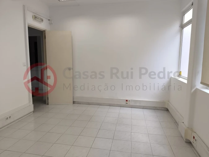 Apartamento T2 para Venda em Estrela Foto 36