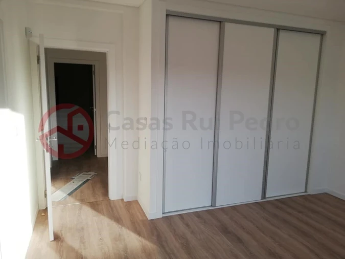 Moradia T3 para Venda em Fernao Ferro Foto 14