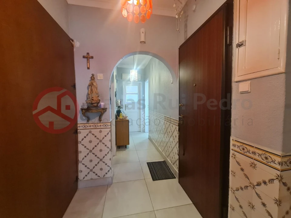 Apartamento T3 para Venda em Seixal, Arrentela e Aldeia de Paio Pires Foto 12
