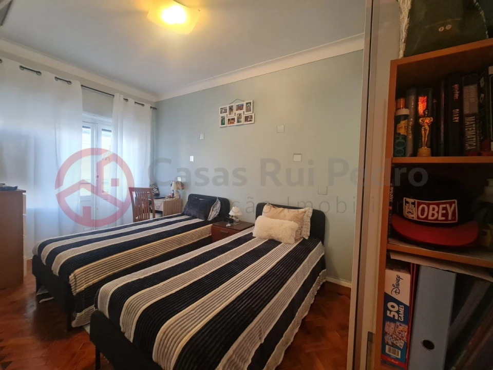 Apartamento T3 para Venda em Seixal, Arrentela e Aldeia de Paio Pires Foto 13