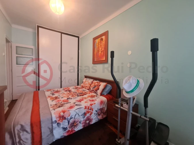 Apartamento T3 para Venda em Seixal, Arrentela e Aldeia de Paio Pires Foto 16