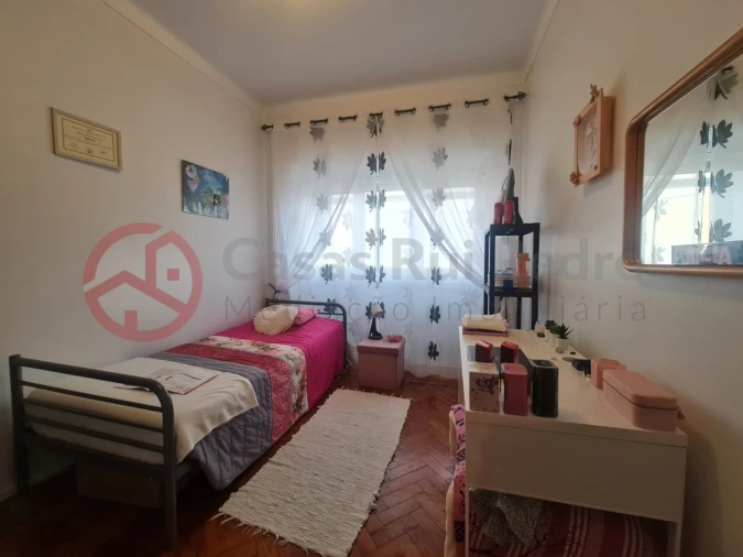 Apartamento T3 para Venda em Seixal, Arrentela e Aldeia de Paio Pires Foto 17