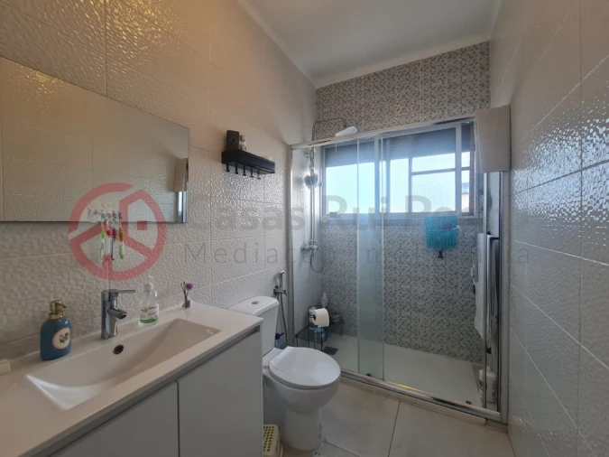 Apartamento T3 para Venda em Seixal, Arrentela e Aldeia de Paio Pires Foto 20