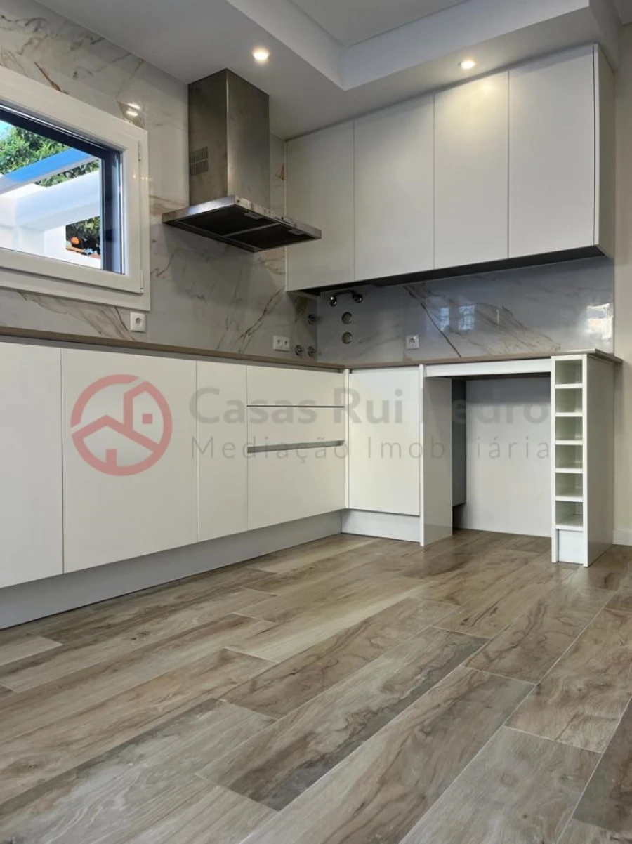 Moradia T3 para Venda em Fernao Ferro Foto 2