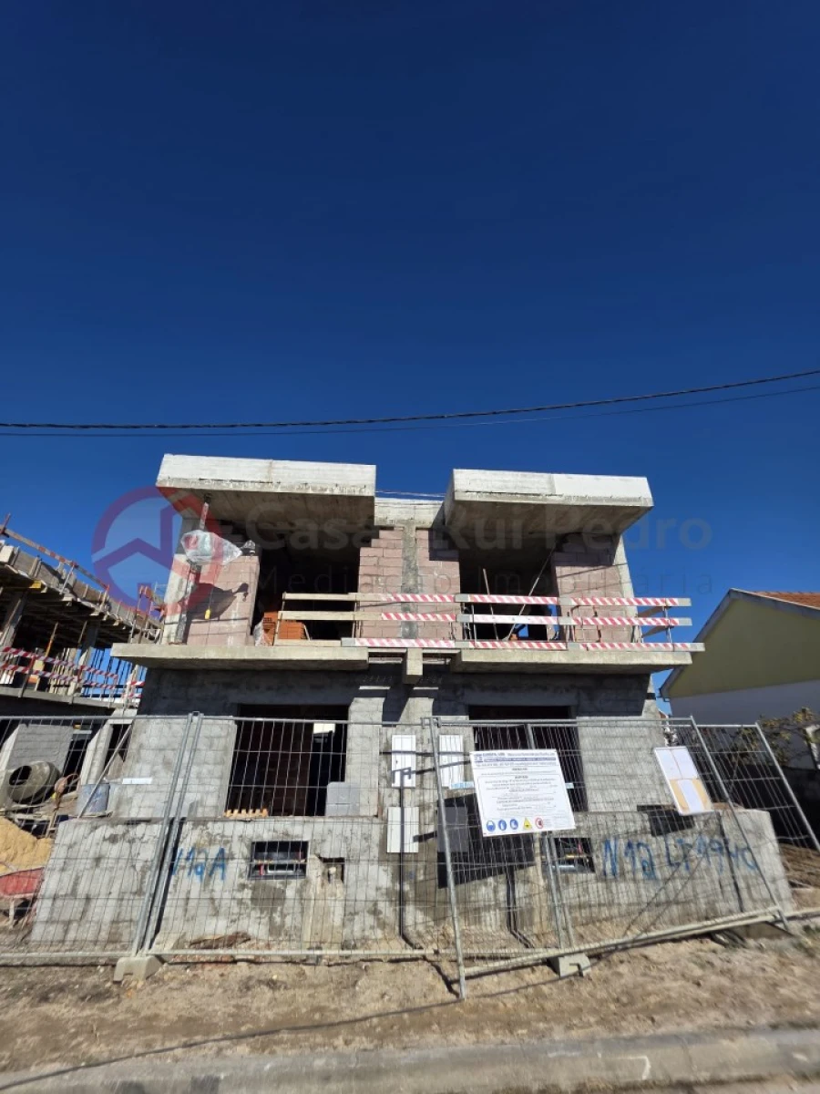 Moradia T3 para Venda em Fernao Ferro Foto 12