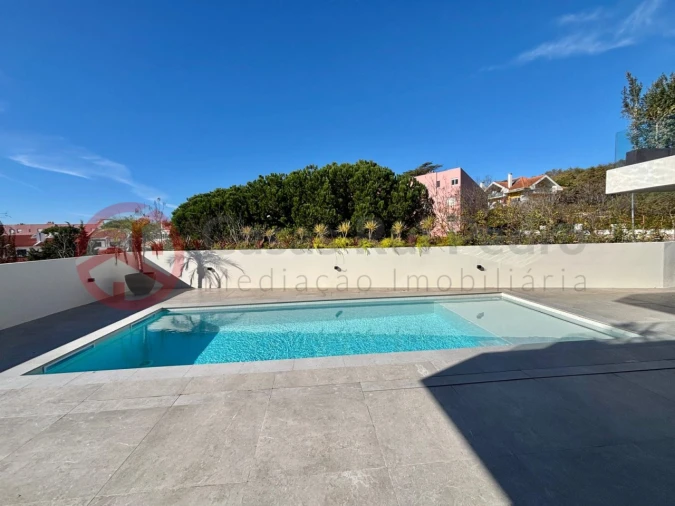 Moradia T5 para Venda em Oeiras e São Julião da Barra, Paço de Arcos e Caxias Foto 9