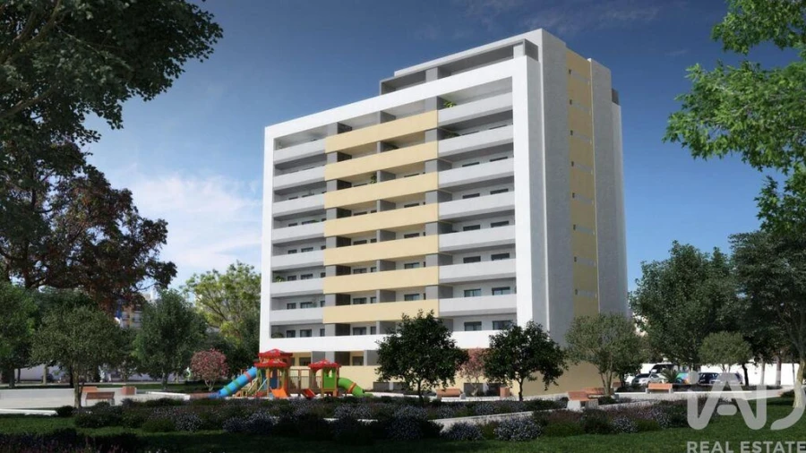 Apartamento T3 para Venda em Portimão Foto 3