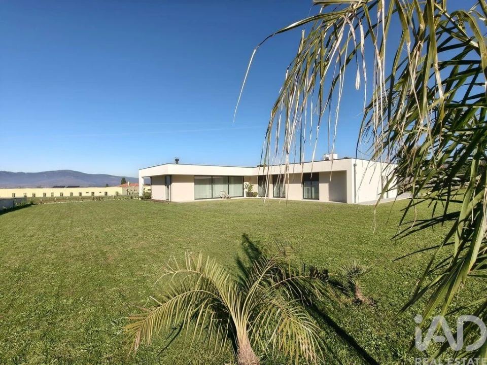 Moradia T3 para Venda em Reboreda e Nogueira Foto 3