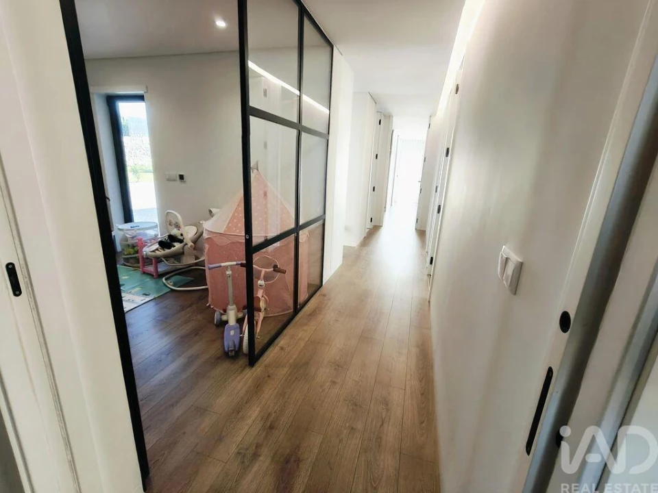 Moradia T3 para Venda em Reboreda e Nogueira Foto 20