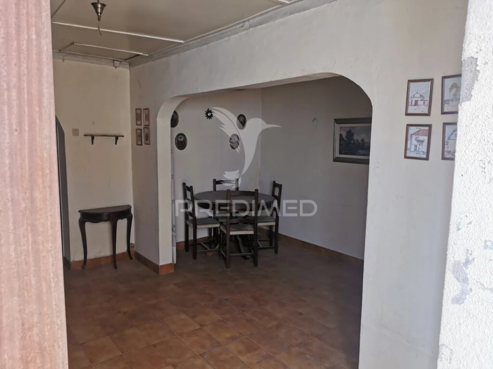 Moradia T2 para Venda em Vila Nova da Barquinha Foto 4