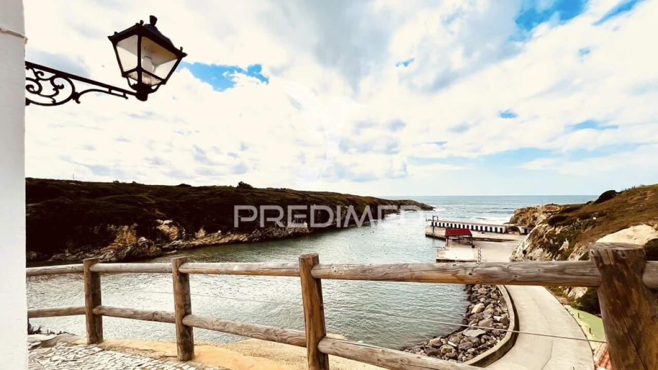 Moradia T9 para Venda em Porto Covo Foto 1