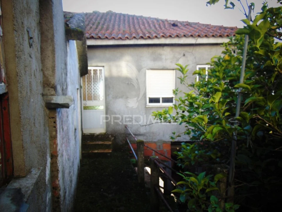 Moradia T7 para Venda em Abaças Foto 18